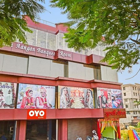 Отель Oyo Tulsi Angan Danapur Экстерьер фото